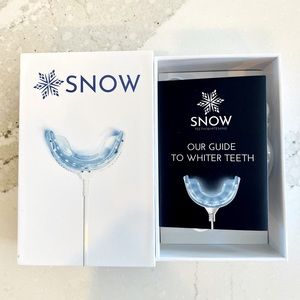 Snow teeth whitening